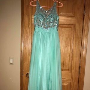 Formal dress worn once!